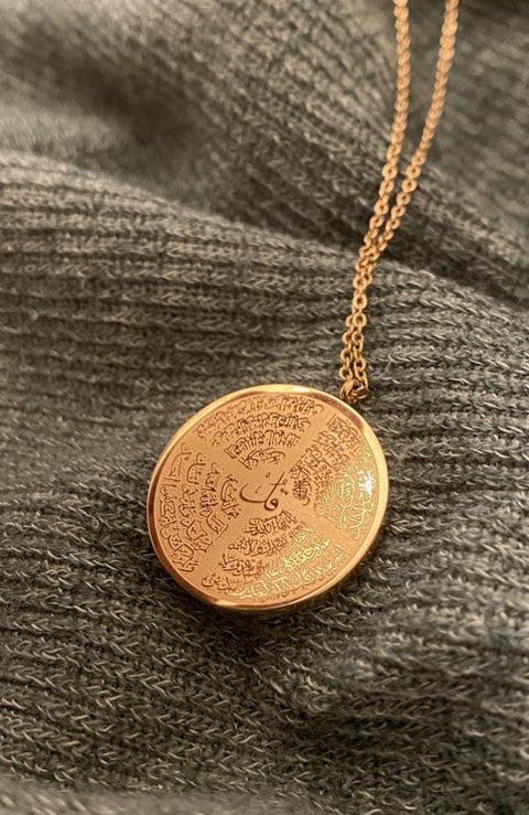 4 QUL NECKLACE